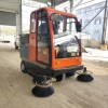 供應(yīng)全封閉駕駛式小型物業(yè)清掃車 駕駛式物業(yè)小區(qū)自動(dòng)掃地機(jī)